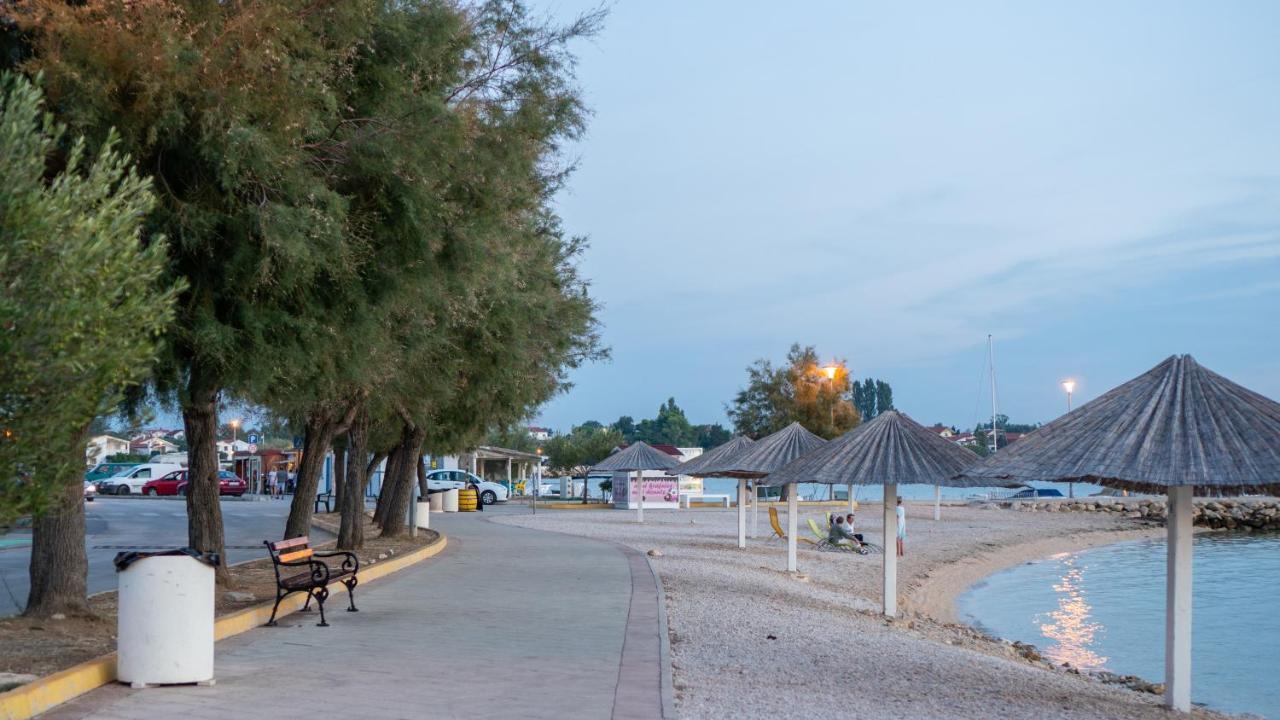 Villa Dea - Dein Rueckzugsort Am Meer Mit Beheiztem Pool Vrsi Bagian luar foto